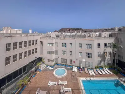 Piscina en o cerca de Playa Sardina Home with Pool