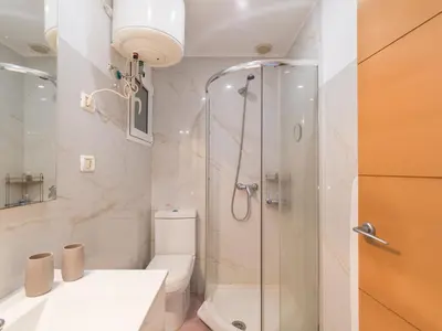 Un baño de City Family Sargento Llagas