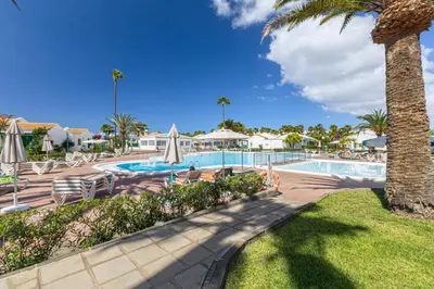 Piscina en o cerca de Campo Golf 19 by VillaGranCanaria