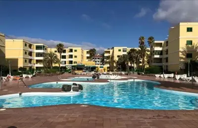Piscina en o cerca de Terrace by the waves with Heated pool