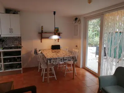 Plano de Bett 1 im Männer 4-Bettzimmer NUR Männer ONLY Men SOLO hombres