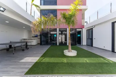 Plano de Villa Art & Design Tauro pool Wi-Fi BBQ