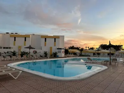 Piscina en o cerca de Mariposa