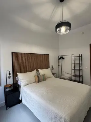 Cama o camas de una habitación en HostJimeno Otoño