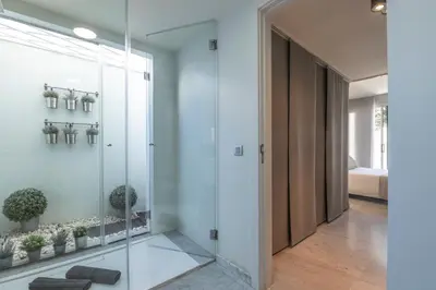 Un baño de Villa with swimming pool in Pasito Blanco T4