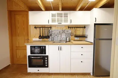 Una cocina o zona de cocina en HOUSE of YUCCA