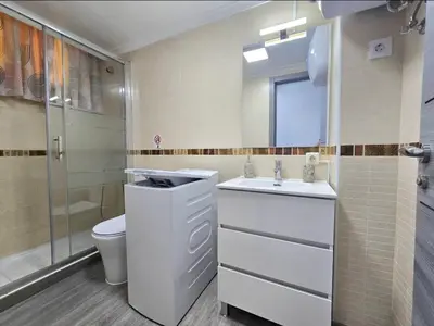 Un baño de Canary-holiday Apartament Juncos 1 Maspalomas