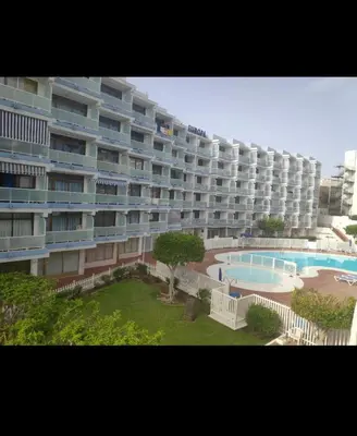 Piscina en o cerca de Apartamento Studio Anau k&L- Playa del inglés - Yumbo