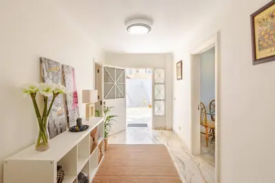 Plano de Escape To your Private Pool, Sea Views and Bbq