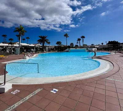 Piscina en o cerca de Maspalomas Lago 36