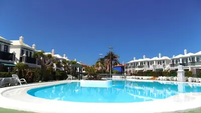 Piscina en o cerca de DunaFlor Verde Holiday Bungalow