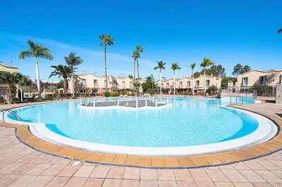 Piscina en o cerca de Maspalomas Green Oasis 1404
