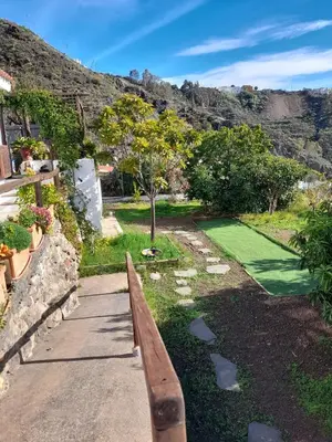 Vista general de una montaña o vista desde la casa o chalet