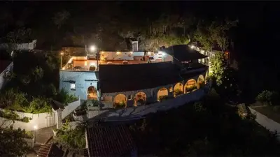 Edificio en el que se encuentra la casa o chalet