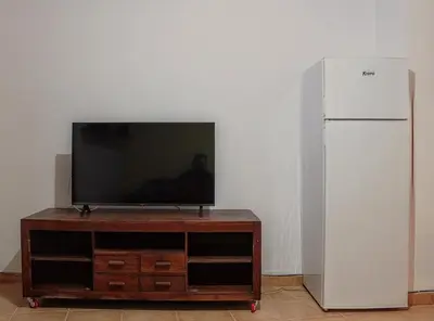 Una televisión o centro de entretenimiento en Galileo 3