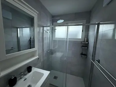 Un baño de Puerto Rico Apartment, Newly renovated, Centre of Puerto Rico, 3 Bedrooms