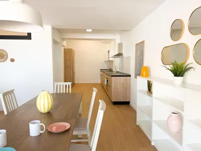 Una cocina o zona de cocina en Beachfront Las Canteras 78