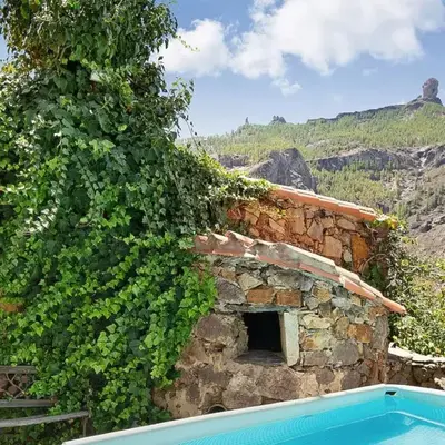 Holiday Home 250 Jahre altes Steinhaus mit zwei Terrassen inmitten einer wunderbaren Naturla by Interhome