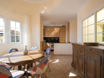 Una cocina o zona de cocina en La Gloria Villas San Agustin