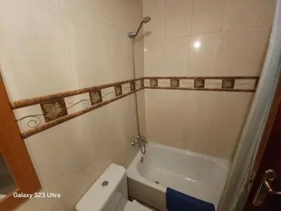 Un baño de Charming Holiday House in Las Palmas with City Views