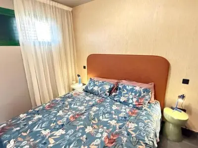 Cama o camas de una habitación en Solymar Luxury Holiday Apartment