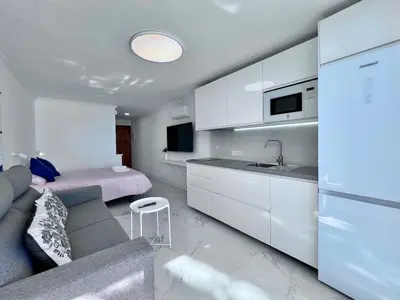 Una cocina o zona de cocina en Apartment on the Beachfront in Patalavaca