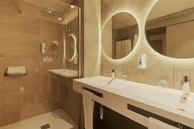 Un baño de Gloria Palace San Agustín Thalasso & Hotel