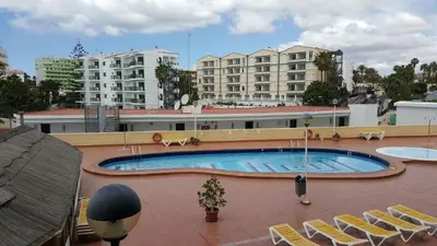 Piscina en o cerca de Tropical Canary Home - Playa Del Ingles