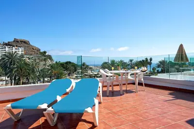 Paisaje cerca de este apartahotel