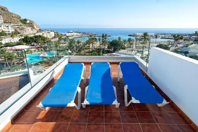Paisaje cerca de este apartahotel