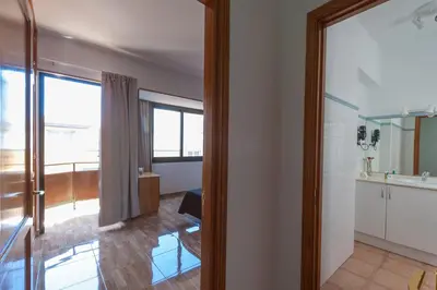 Un baño de Viviendas Vacacionales Las Palmas Urban Center