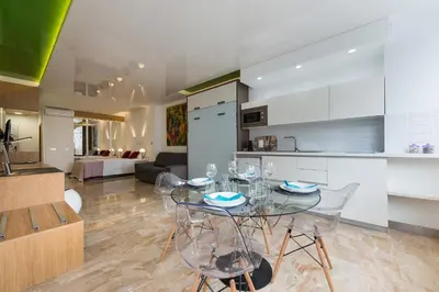 Una cocina o zona de cocina en Suites Garden Loft Kandinsky