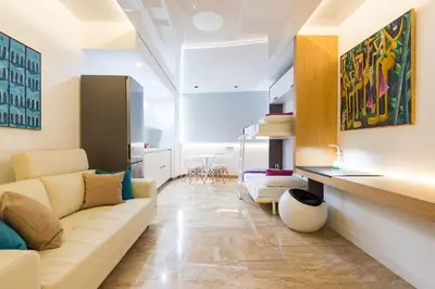 Zona de estar de Suites Garden Loft Roy Lichtenstein