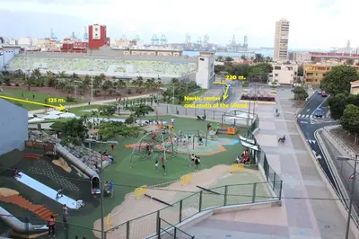 Zona de juegos infantil en Turina House - 3 habitaciones