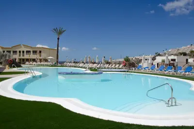 Piscina en o cerca de Apartamentos Natural Park