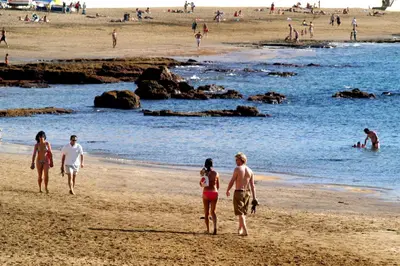 Clientes alojados en Brisamar Canteras