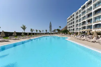 Piscina en o cerca de Beach Apartment Playa del Cura 4 by VillaGranCanaria