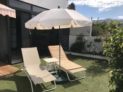 Jardín al aire libre en Casa Zora