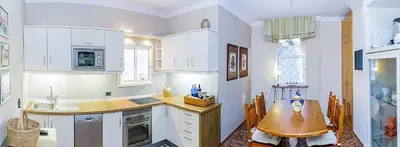 Una cocina o zona de cocina en Time To Experience