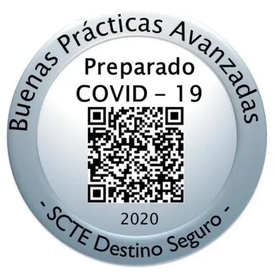 Certificado, premio, señal o documento que está expuesto en Mannix Urban Apartments