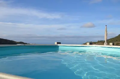 Piscina en o cerca de La Berrera