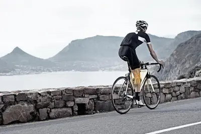 Montar en bicicleta en Villa Romántica o alrededores