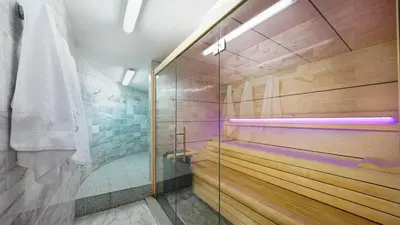 Un baño de Bull Astoria
