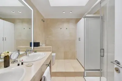 Un baño de Meloneras Hills 19 With Pool by VillaGranCanaria