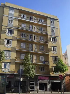 Edificio en el que se encuentra el apartamento