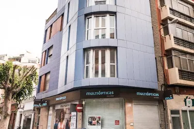 Edificio en el que se encuentra el apartamento