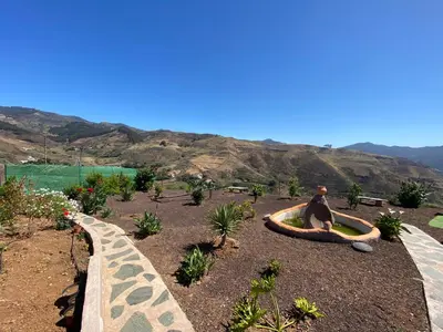 Paisaje cerca of this country house