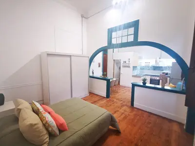 Una cocina o zona de cocina en Atlantis Surf Hostel