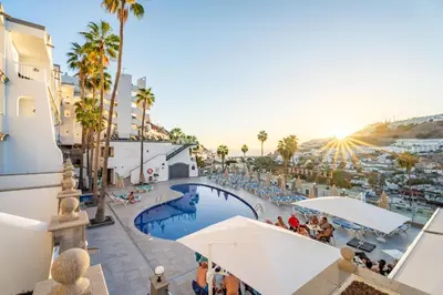 Piscina en o cerca de Apartamentos Cabau Cala Dor