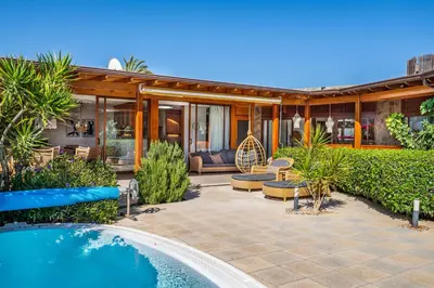 Piscina en o cerca de Gran Tauro Villa